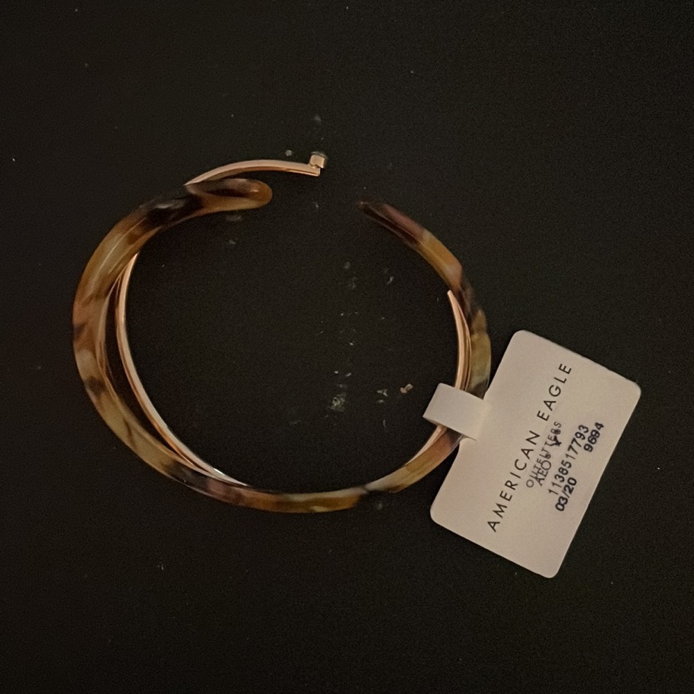 NWT American eagle bangle set